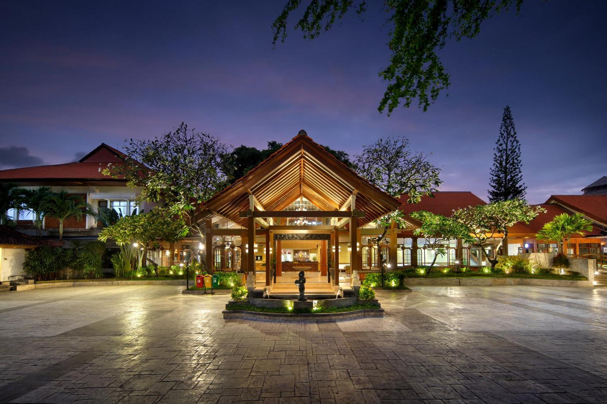 Grand Istana Rama Hotel Kuta Lombok Exteriér fotografie
