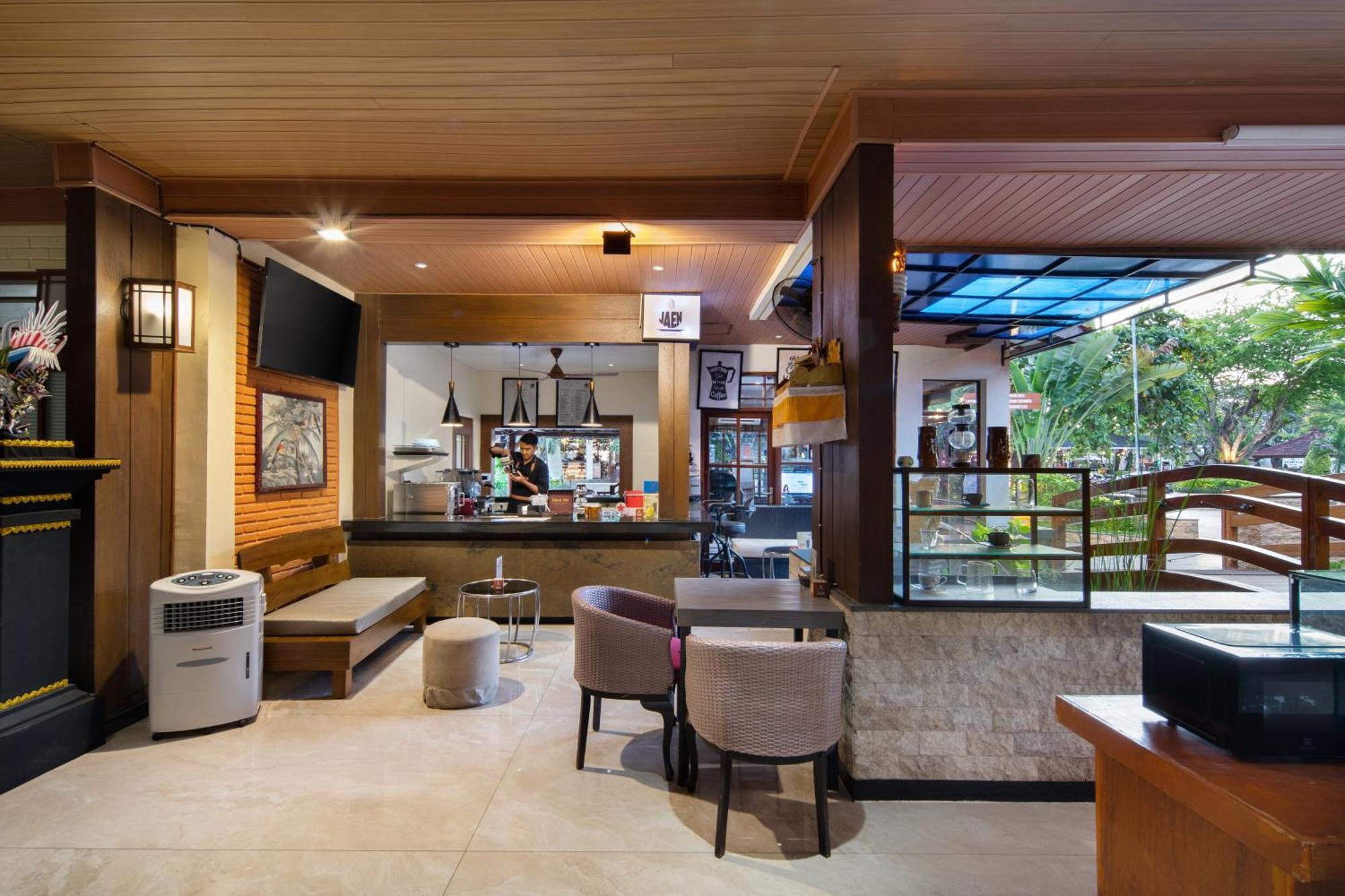 Grand Istana Rama Hotel Kuta Lombok Exteriér fotografie