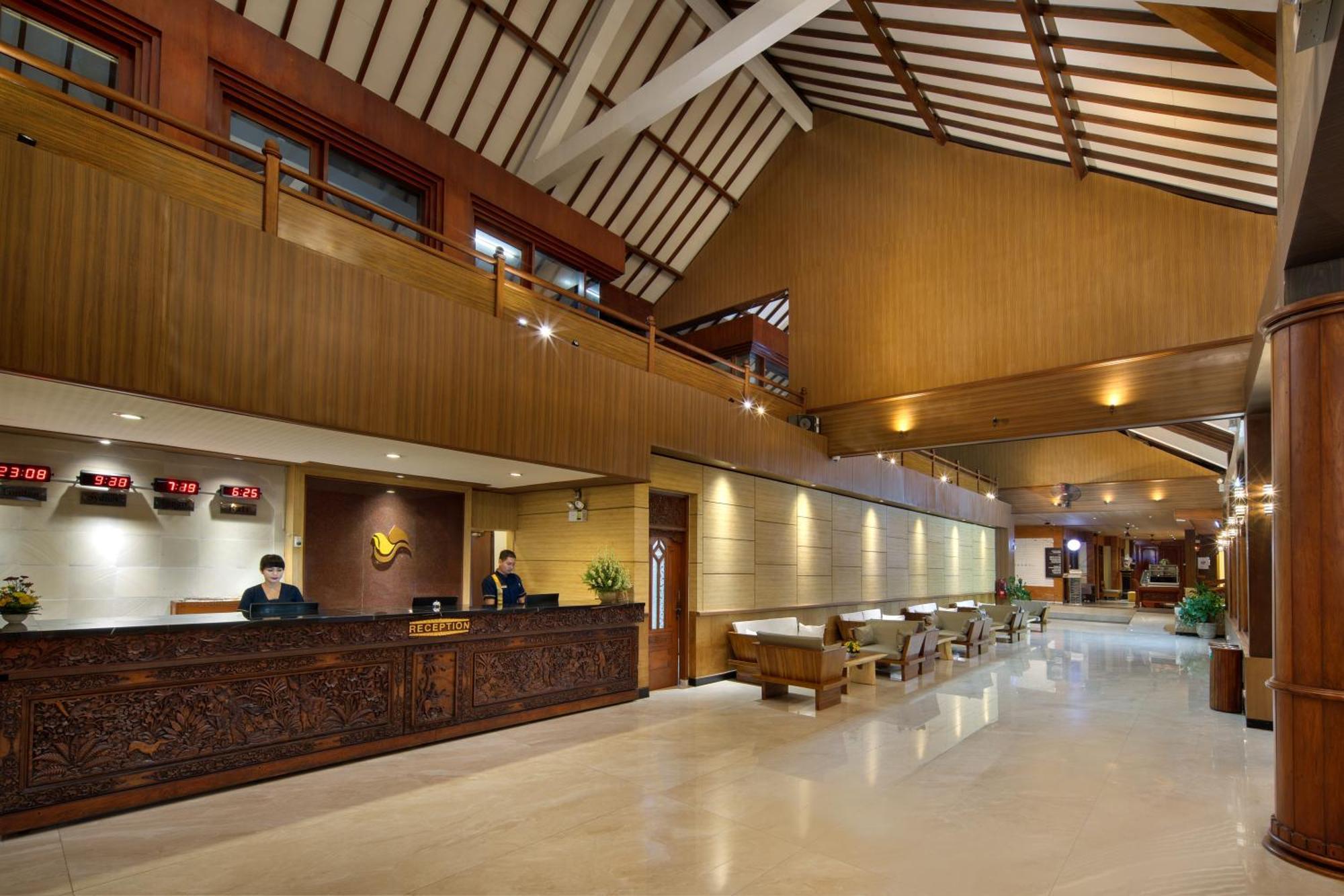 Grand Istana Rama Hotel Kuta Lombok Exteriér fotografie